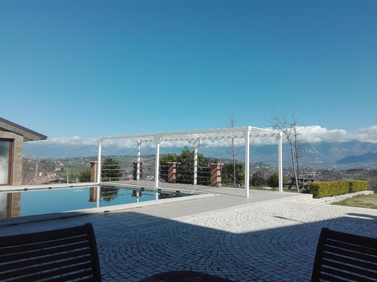 Villa Santoro Ai Tre Ulivi Con Piscina Privata Caiazzo Екстериор снимка