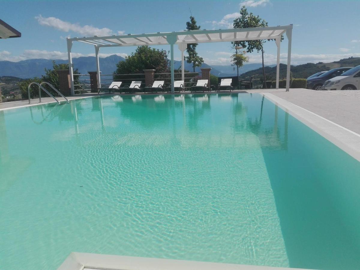 Villa Santoro Ai Tre Ulivi Con Piscina Privata Caiazzo Екстериор снимка