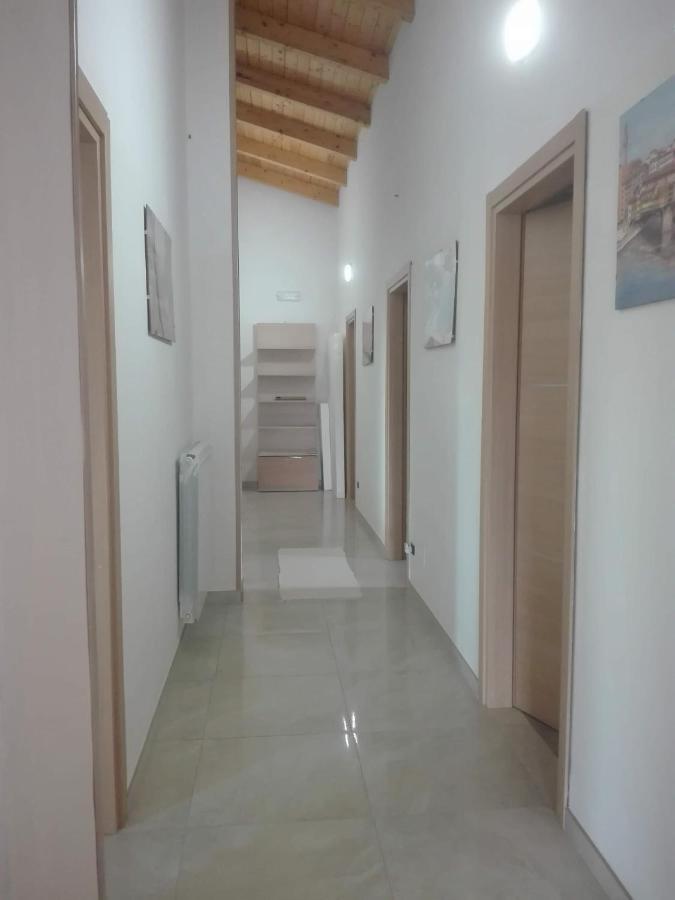 Villa Santoro Ai Tre Ulivi Con Piscina Privata Caiazzo Екстериор снимка