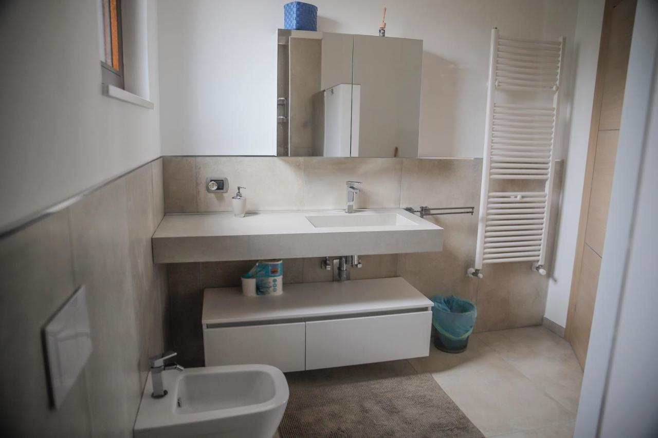 Villa Santoro Ai Tre Ulivi Con Piscina Privata Caiazzo Екстериор снимка
