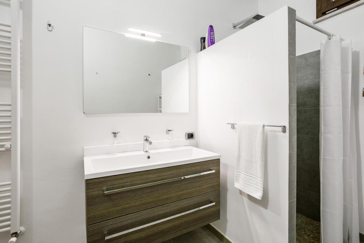 Villa Santoro Ai Tre Ulivi Con Piscina Privata Caiazzo Екстериор снимка