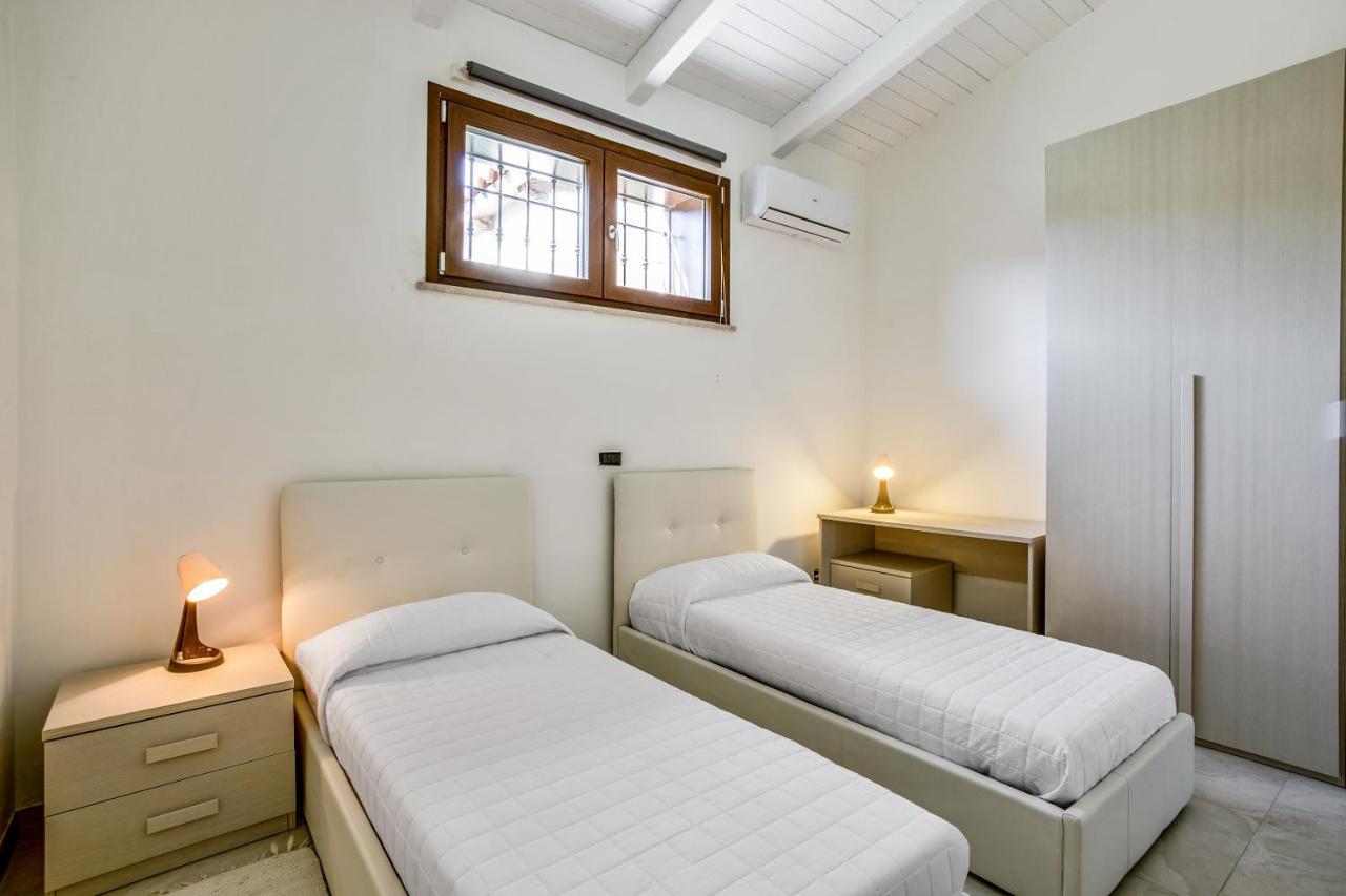 Villa Santoro Ai Tre Ulivi Con Piscina Privata Caiazzo Екстериор снимка